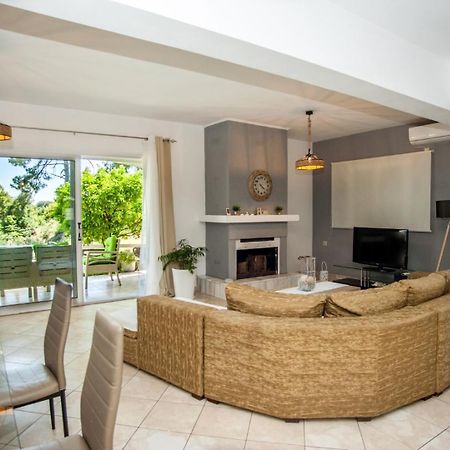 Gravanis Ir Home Pesadha Ngoại thất bức ảnh